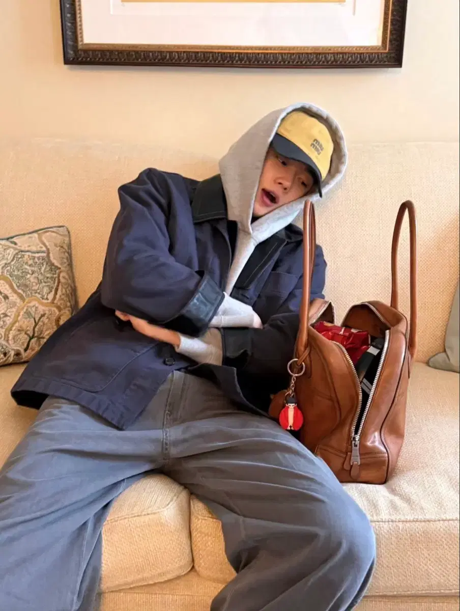 thumbnail-0